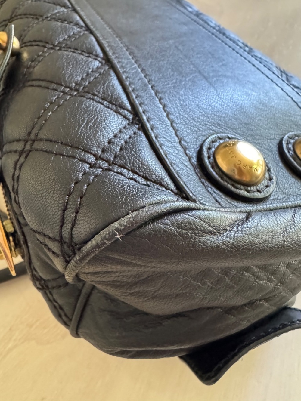 Marc Jacobs VINTAGE Resort 2005 Quilted Leather Stam Barrel Bag Purse Black Gold - Picture 11 of 16